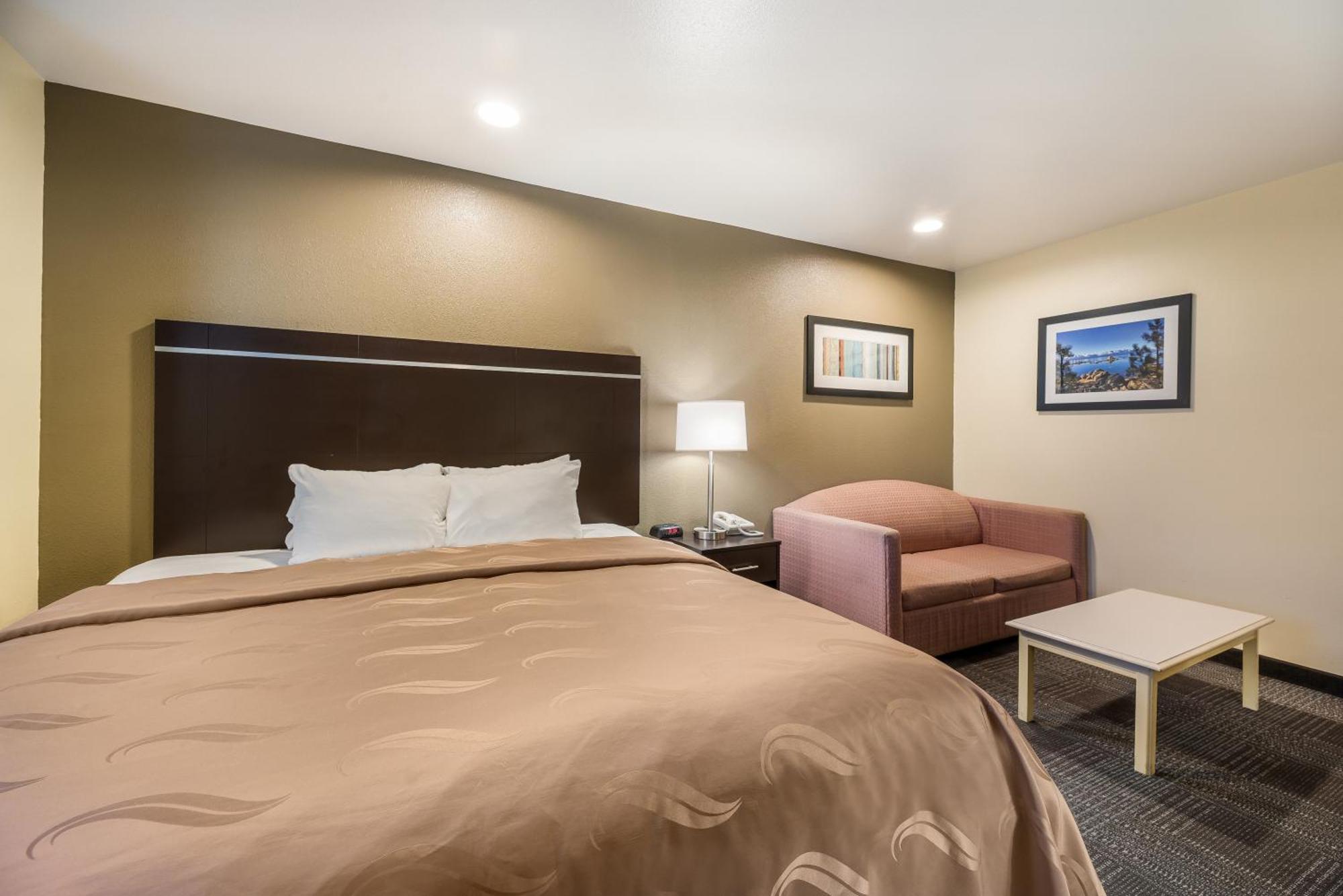 Quality Inn & Suites Near Nas Fallon Exterior photo