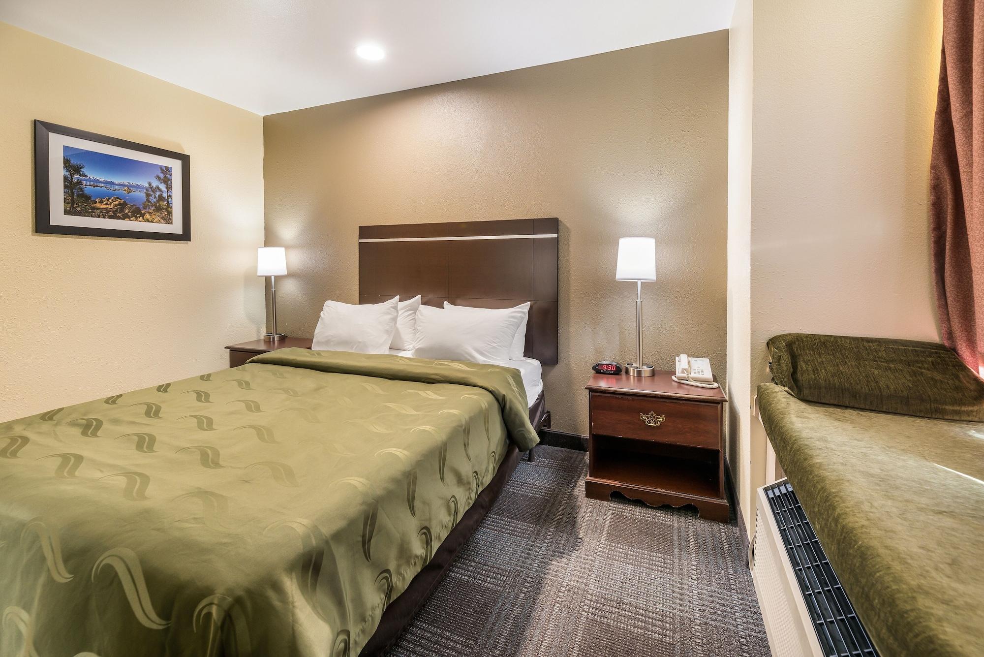 Quality Inn & Suites Near Nas Fallon Exterior photo